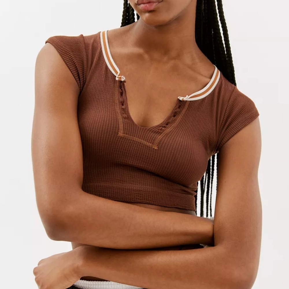 Out From Under Go For Gold Seamless Top